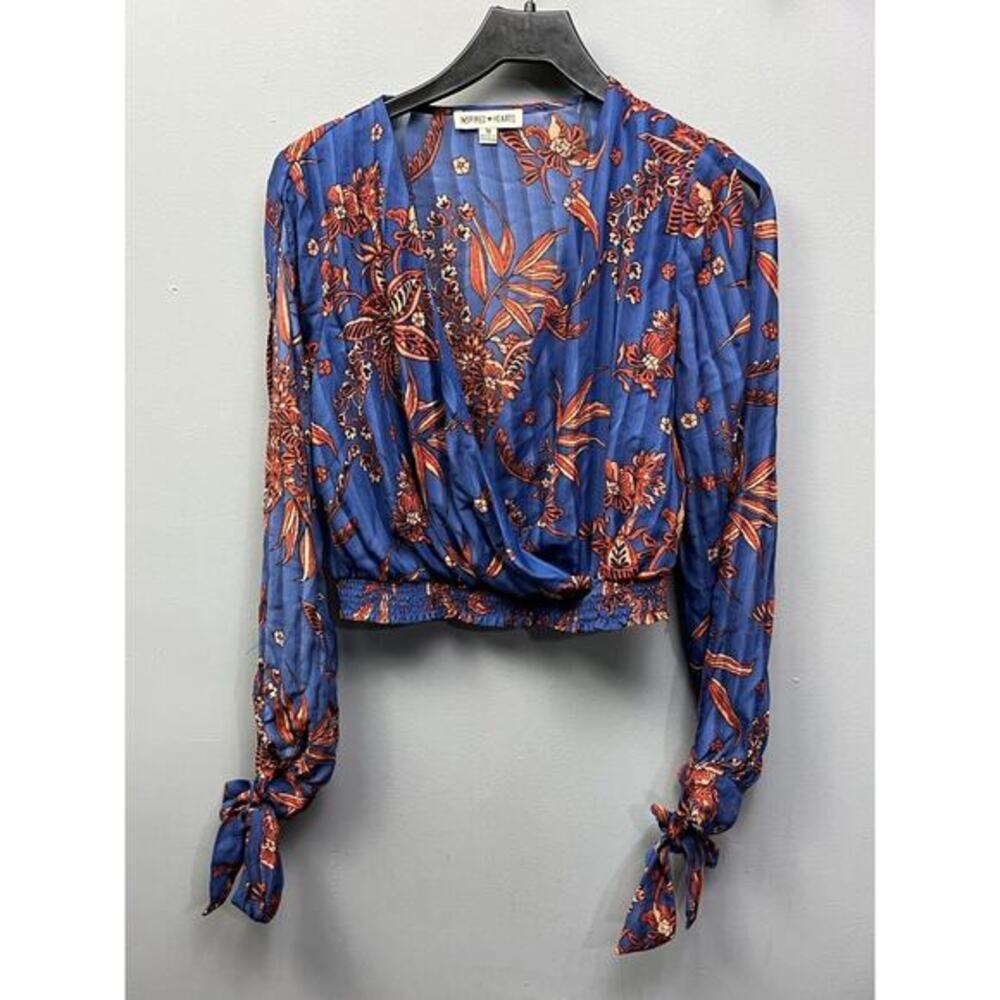 Inspired Hearts Women's Size Medium Top‎ Multicolor long Sleeve V Neck Pullover